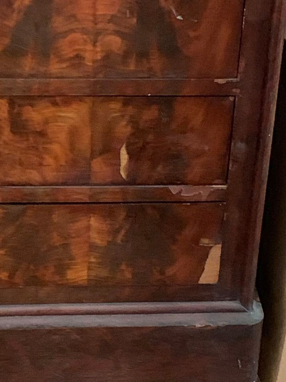 Secr&eacute;taire en acajou, dessus en marbre Meubles