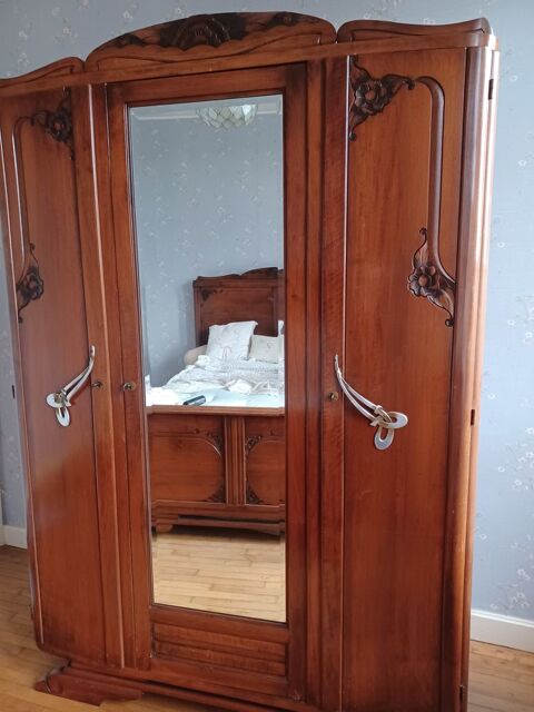 Armoire ancienne 39 Brive-la-Gaillarde (19)