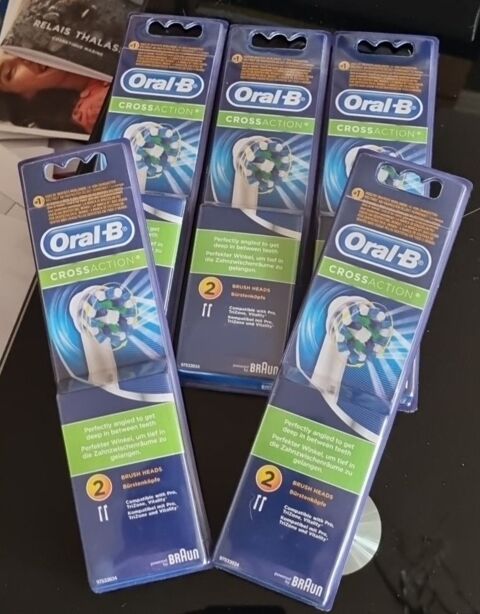 Lot de 10 t�tes neuves OralB Crossaction Braun 17 Oullins (69)