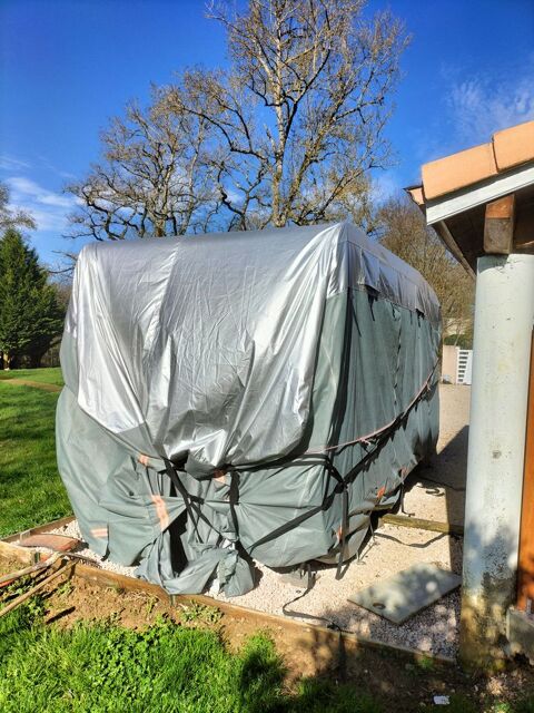 Pi&egrave;ces et &eacute;quipements Caravaning Pi&egrave;ces et &eacute;quipements Caravaning  occasion Moncorneil-Grazan 32260