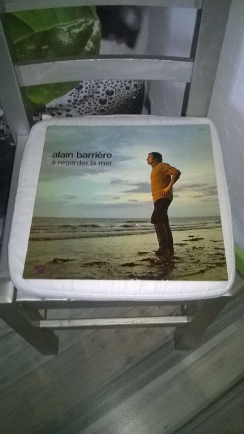 Vinyle Alain Barrière
À Regarder La Mer
1970
Excellent et 9 Talange (57)