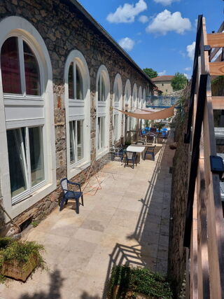  Maison à vendre 15 + pièces 440 m²