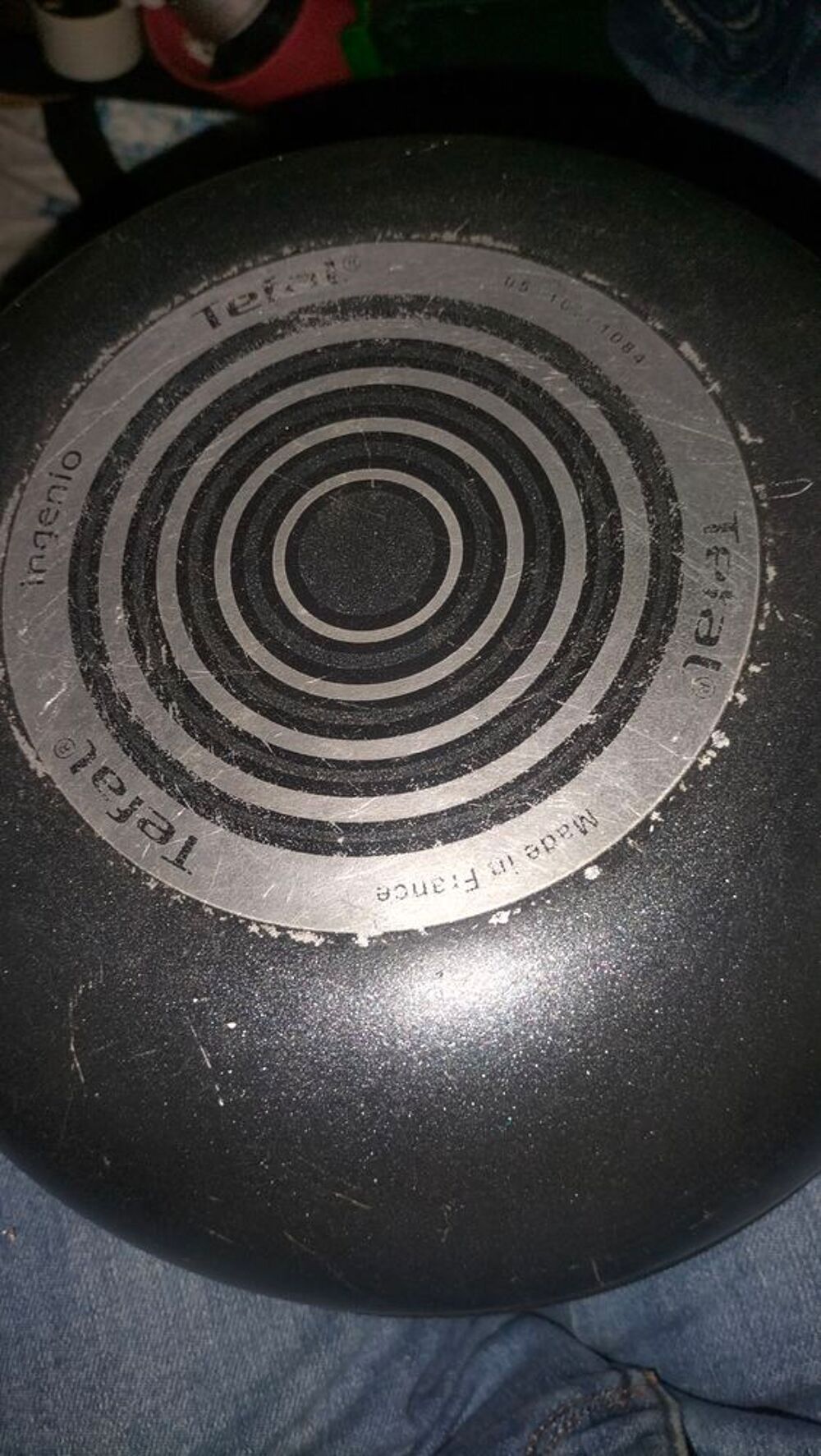Po&ecirc;le wok Tefal diam 28 tr&egrave;s bon &eacute;tat Electroménager