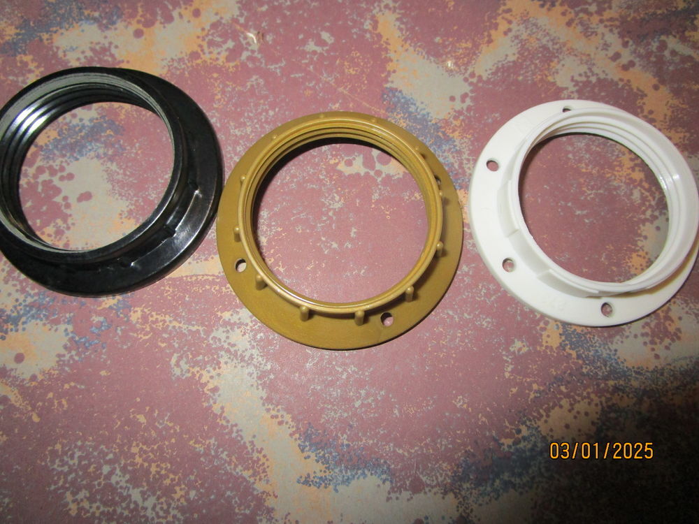 Douilles &agrave; vis E27 double bague Bricolage