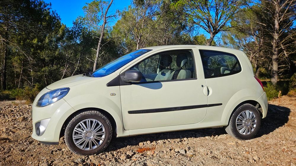 Twingo II 1.2 LEV 16v 75 eco2 Authentique Euro 5 2011 occasion 13100 Aix-en-Provence