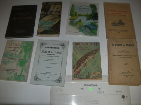 8 livres de pêche N° 189 à 196 1 Roques (31)