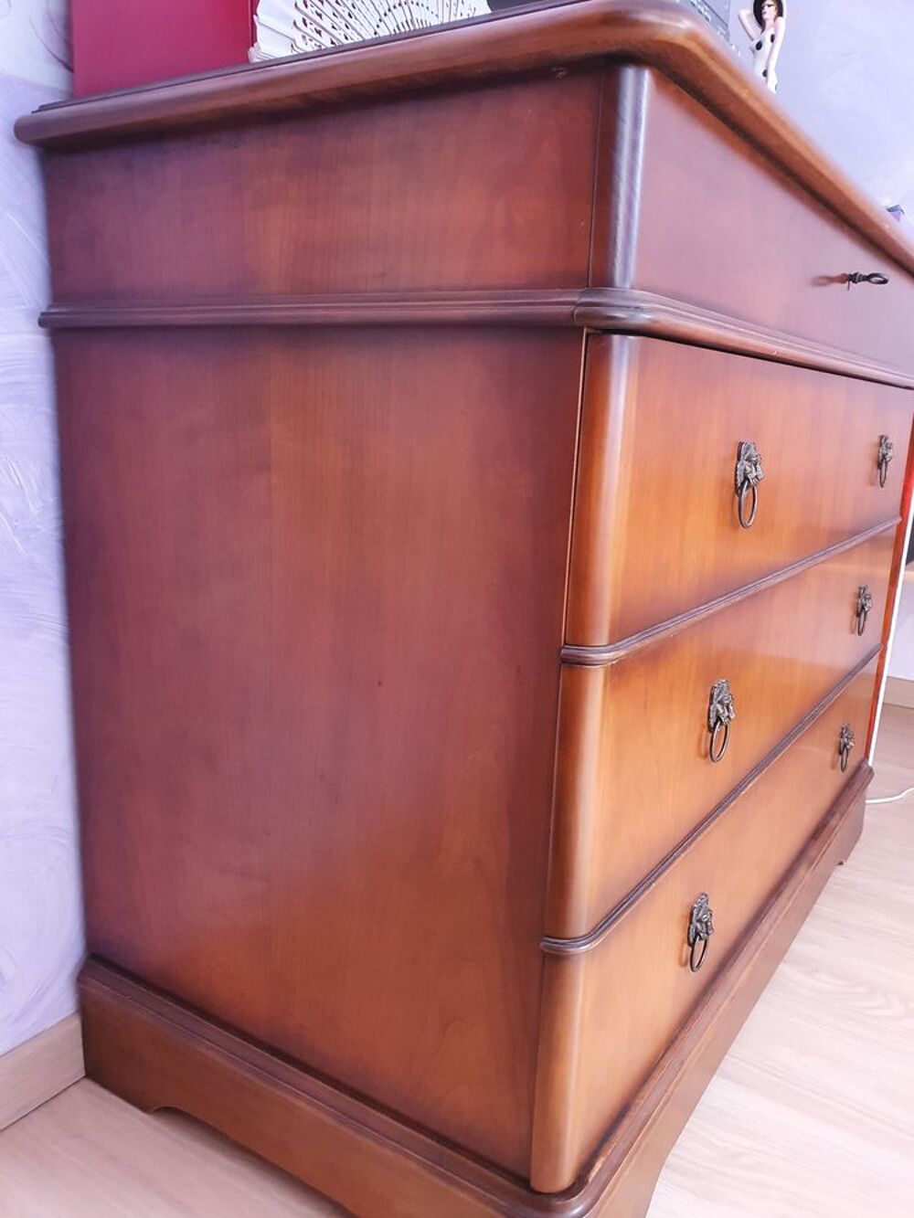 tr&egrave;s belle commode style Louis Philippe merisier Meubles
