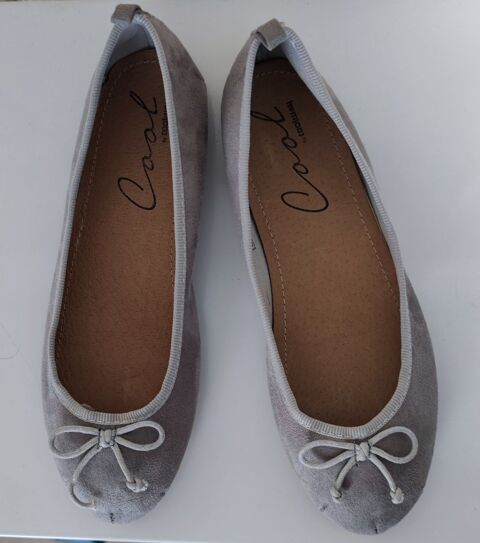 Ballerines souple, Gris perle,  Neuves 23 Vals-les-Bains (07)