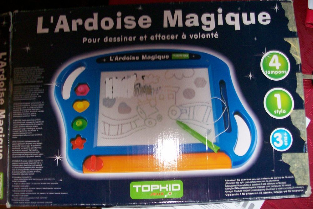 VRAC DE JOUETS Jeux / jouets