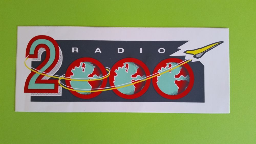 RADIO 2000 