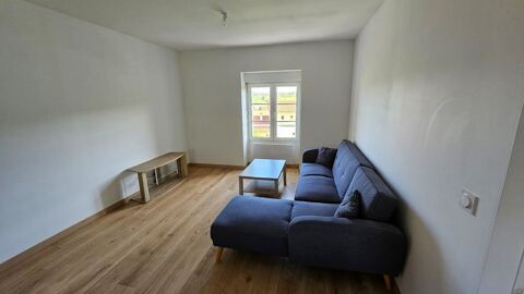  Appartement � louer 3 pi�ces 60 m� Blanzac