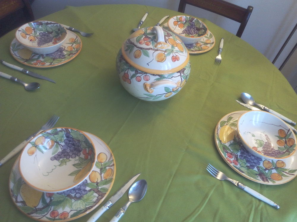 lot de vaisselle Décoration
