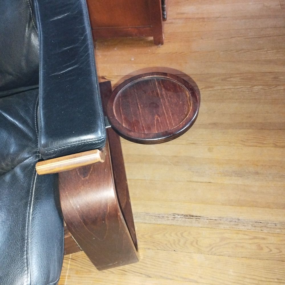 fauteuil scandinave 2 pi&egrave;ces avec 1 repose pied Meubles