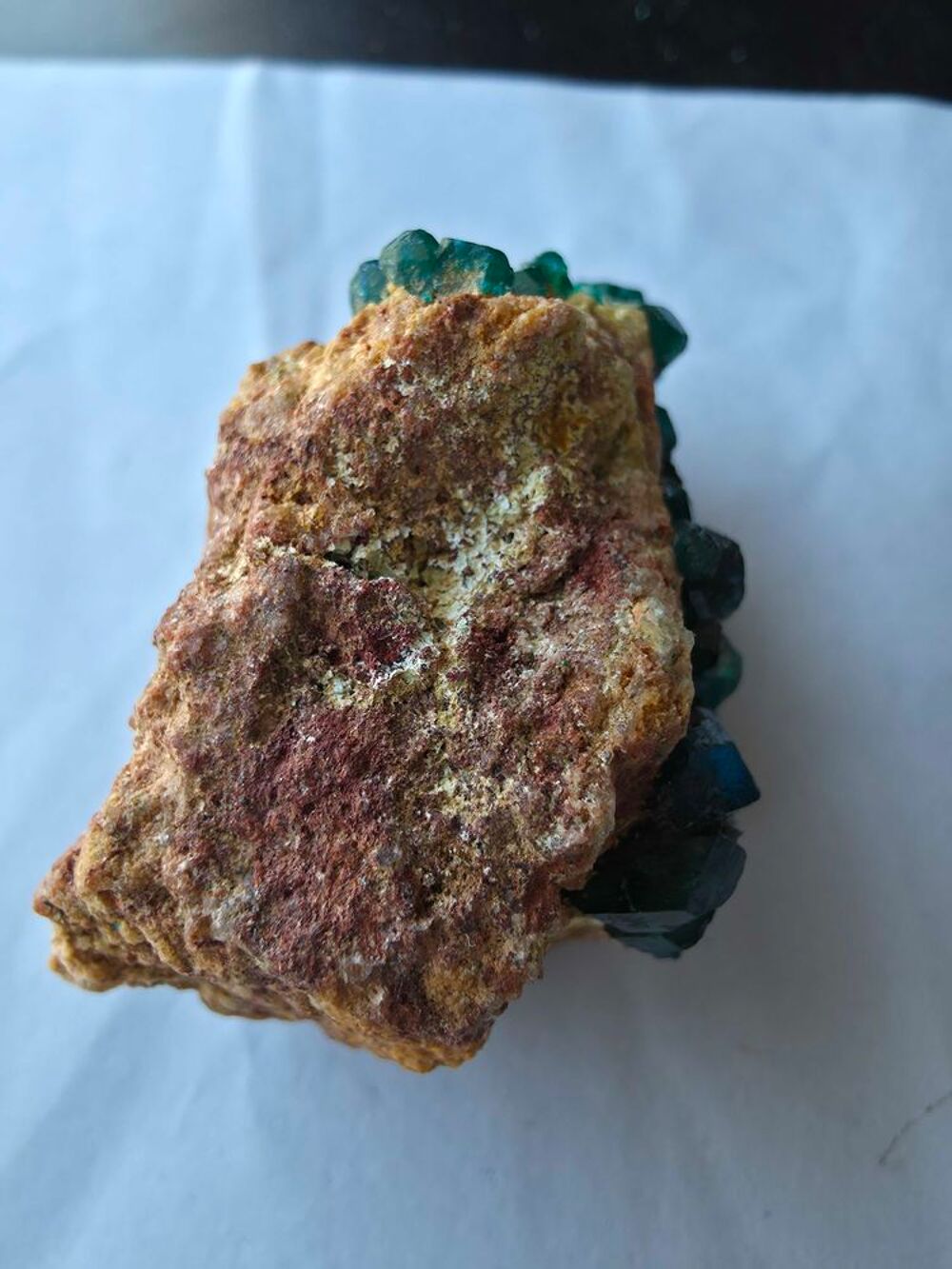 Magnifique Dioptase Brute sur Matrice-Katanga, RDC 