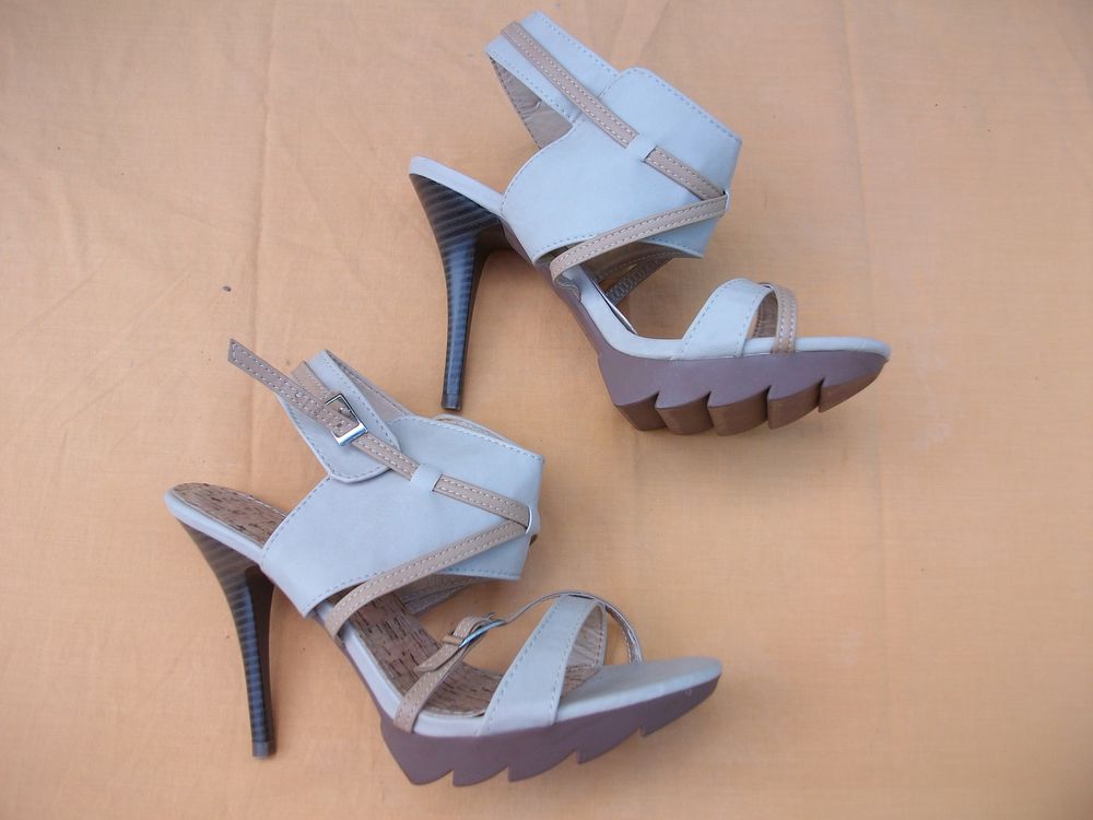 Escarpins Beige la&ccedil;age camel pt 38-neufs Chaussures