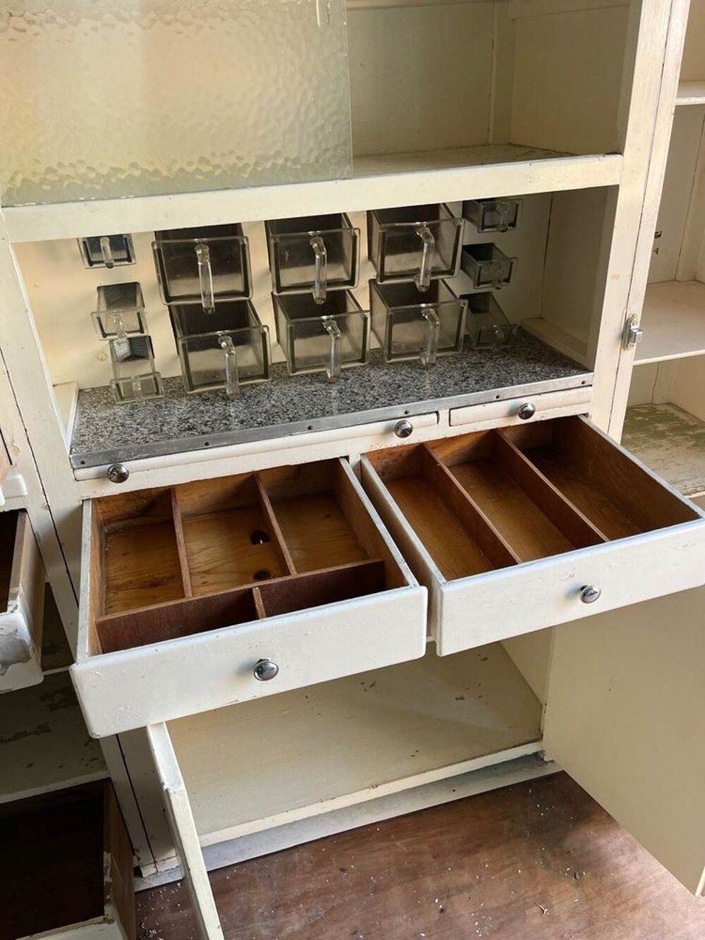 Meuble de cuisine MADO ann&eacute;e 50 &agrave; renover Meubles