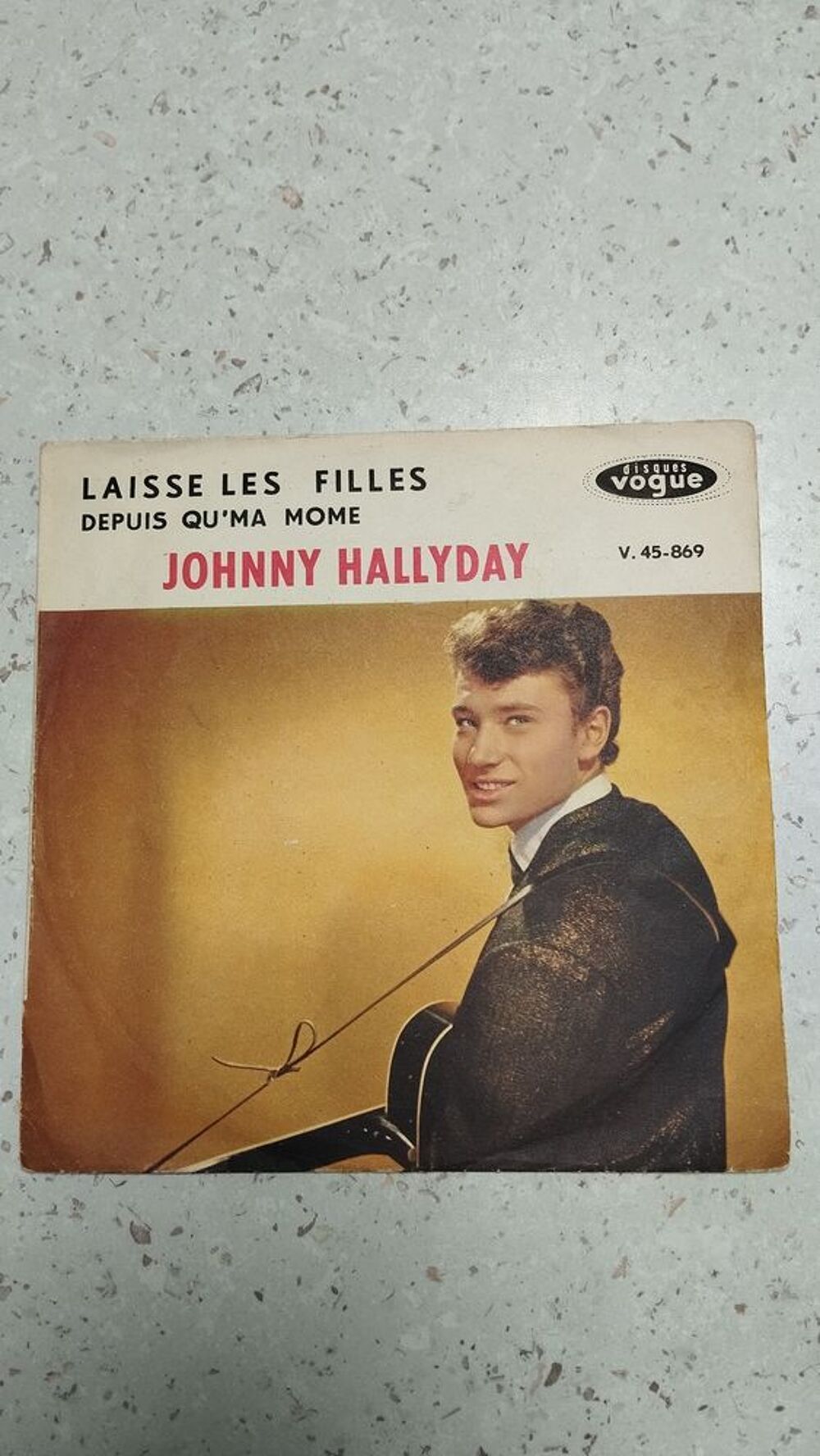 Johnny Hallyday 45 tours LAISSE LES FILLES CD et vinyles