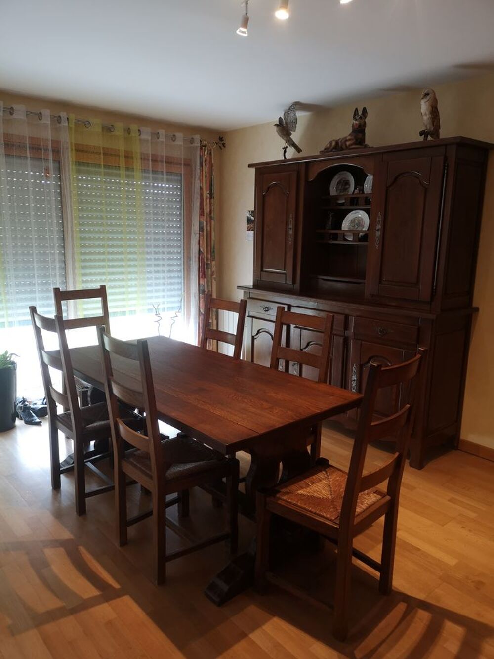 SALLE A MANGER Meubles