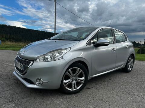 Peugeot 208 1.6 e-HDi 92ch FAP BVM5 BLUE LION Allure