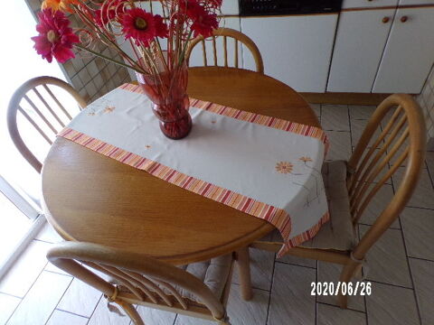 Table de cuisine + Chaises 55 Boujan-sur-Libron (34)