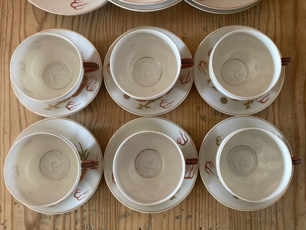 Service Th&eacute; Vert Porcelaine Japonaise - ann&eacute;es 50
Cuisine