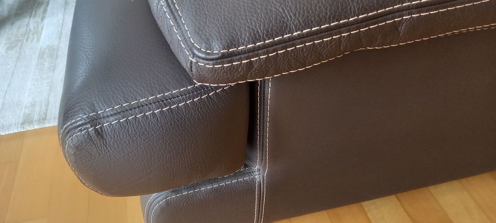 canap&eacute; 2/3 places fixes cuir vachette Meubles