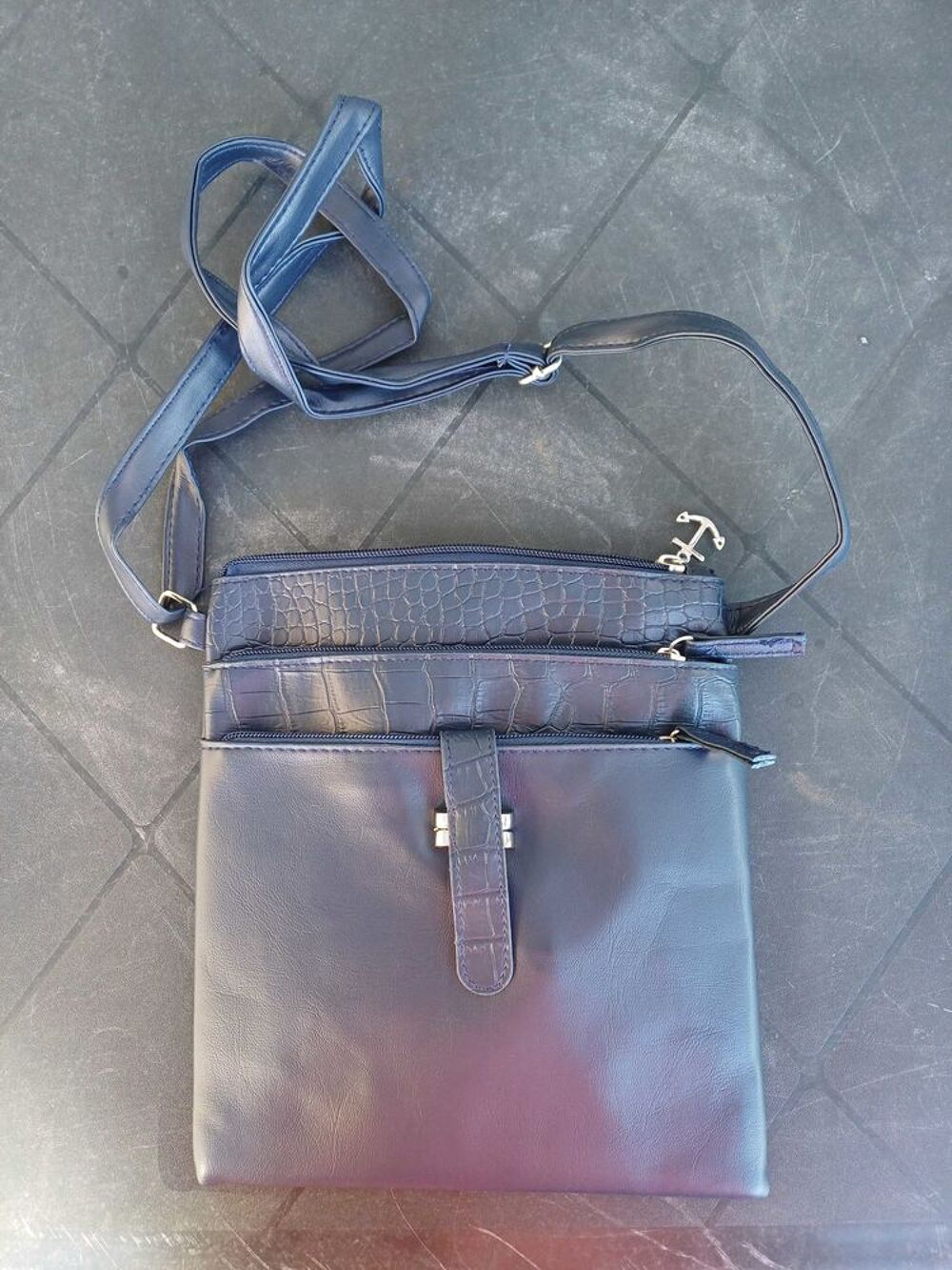 sac en bandouli&egrave;re Maroquinerie