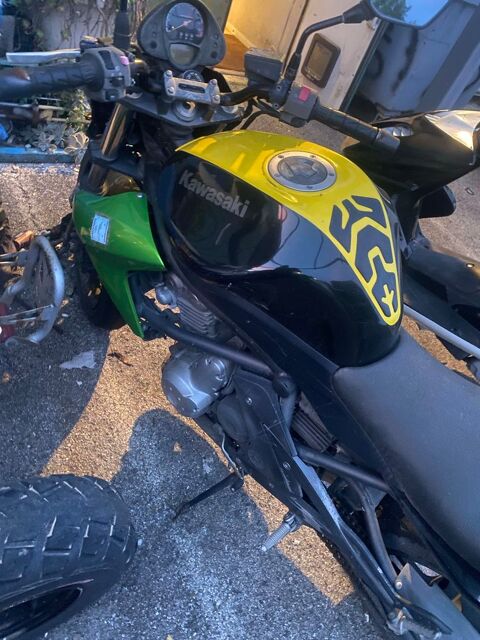 Moto KAWASAKI 2008 occasion Carros 06510