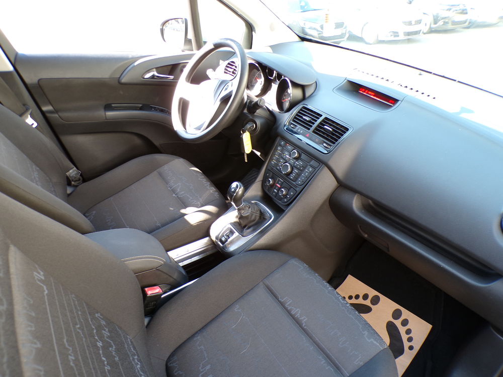 Meriva 1.4 - 120 Twinport Start/Stop Disneyland Paris 2013 occasion 42300 Roanne