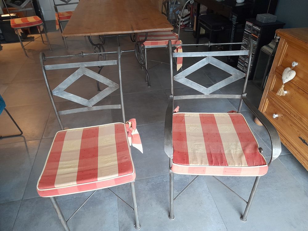 Ensemble table et 6 chaises de salon fer forge Meubles