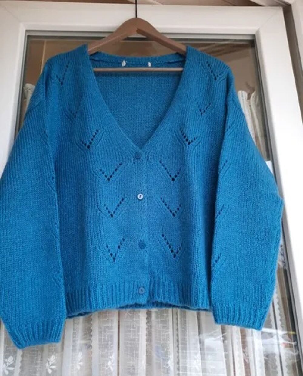 Beau gilet pull bleu canard doux T 38 - 40 - pas port&eacute; Vêtements