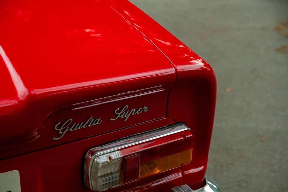 Giulia Alfa Romeo Nuova Super 1977 occasion 59310 Auchy-lez-Orchies