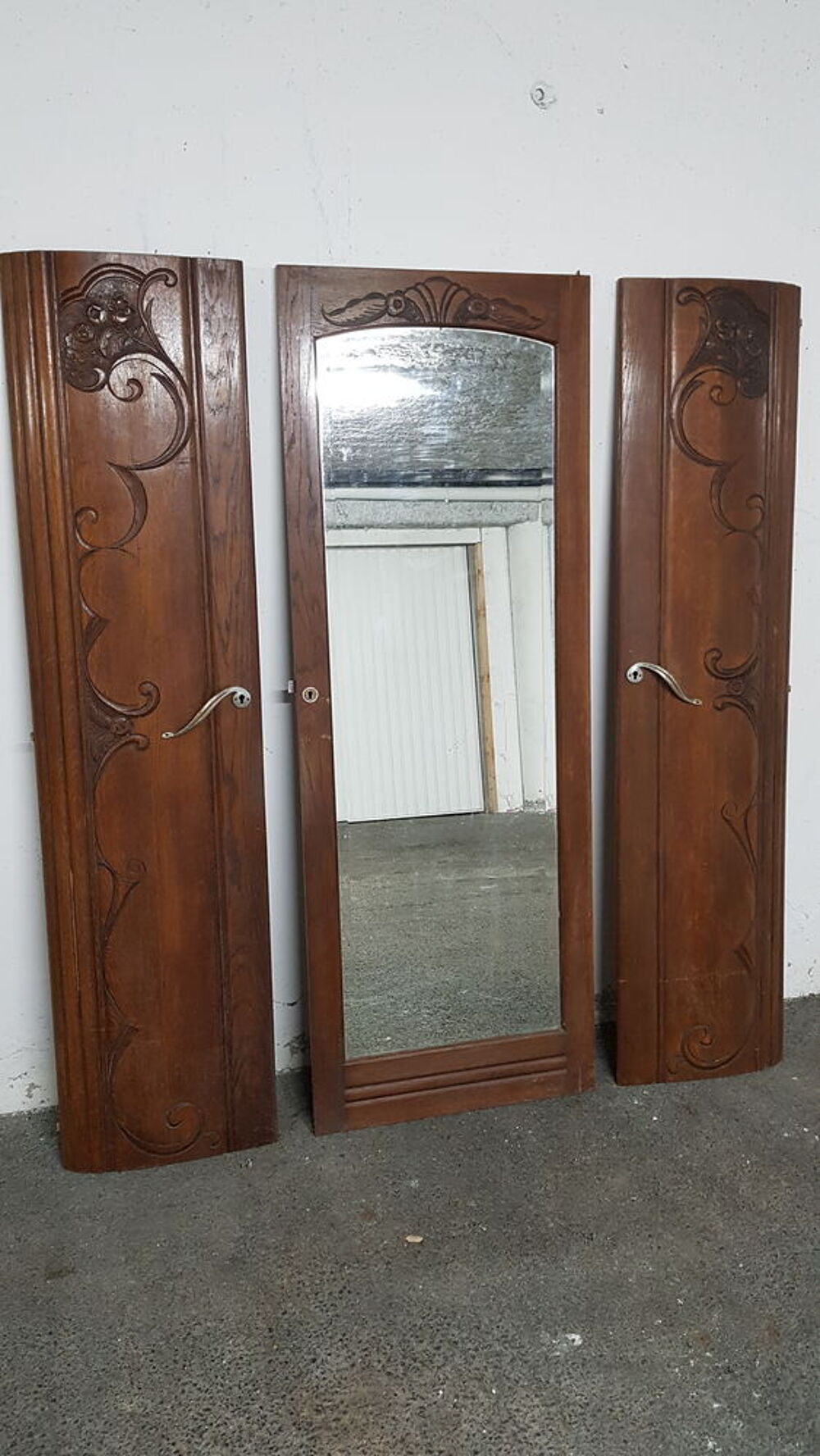 armoire en bois massif Meubles