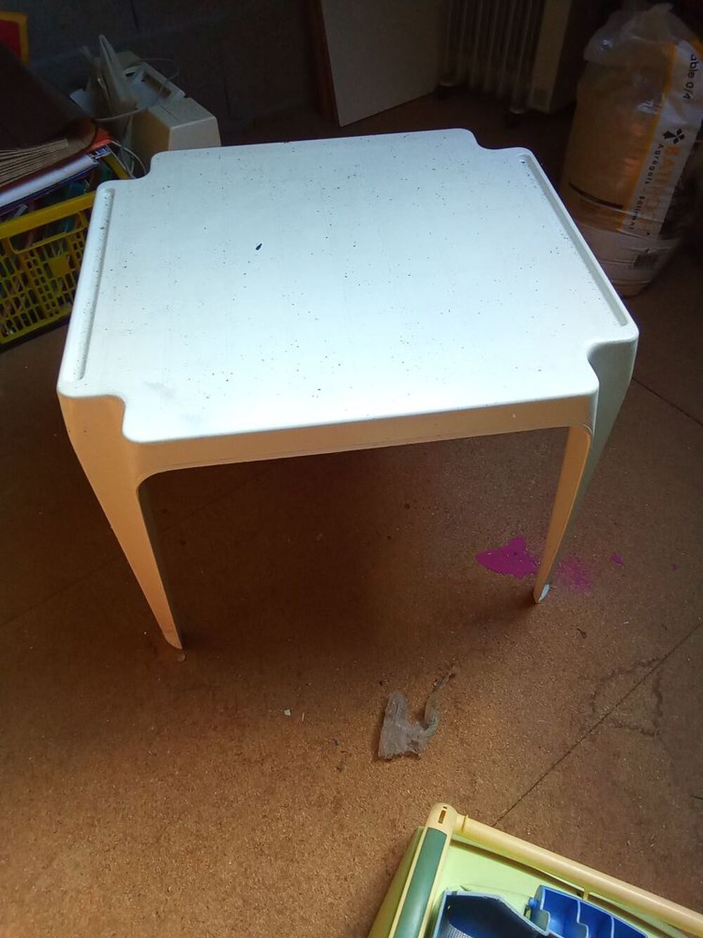 Table enfant Jeux / jouets