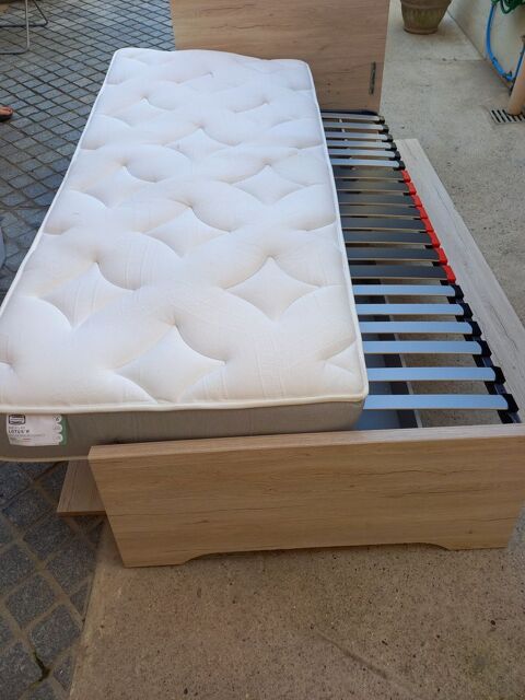 Lit couleur chane 160 Villetaneuse (93)