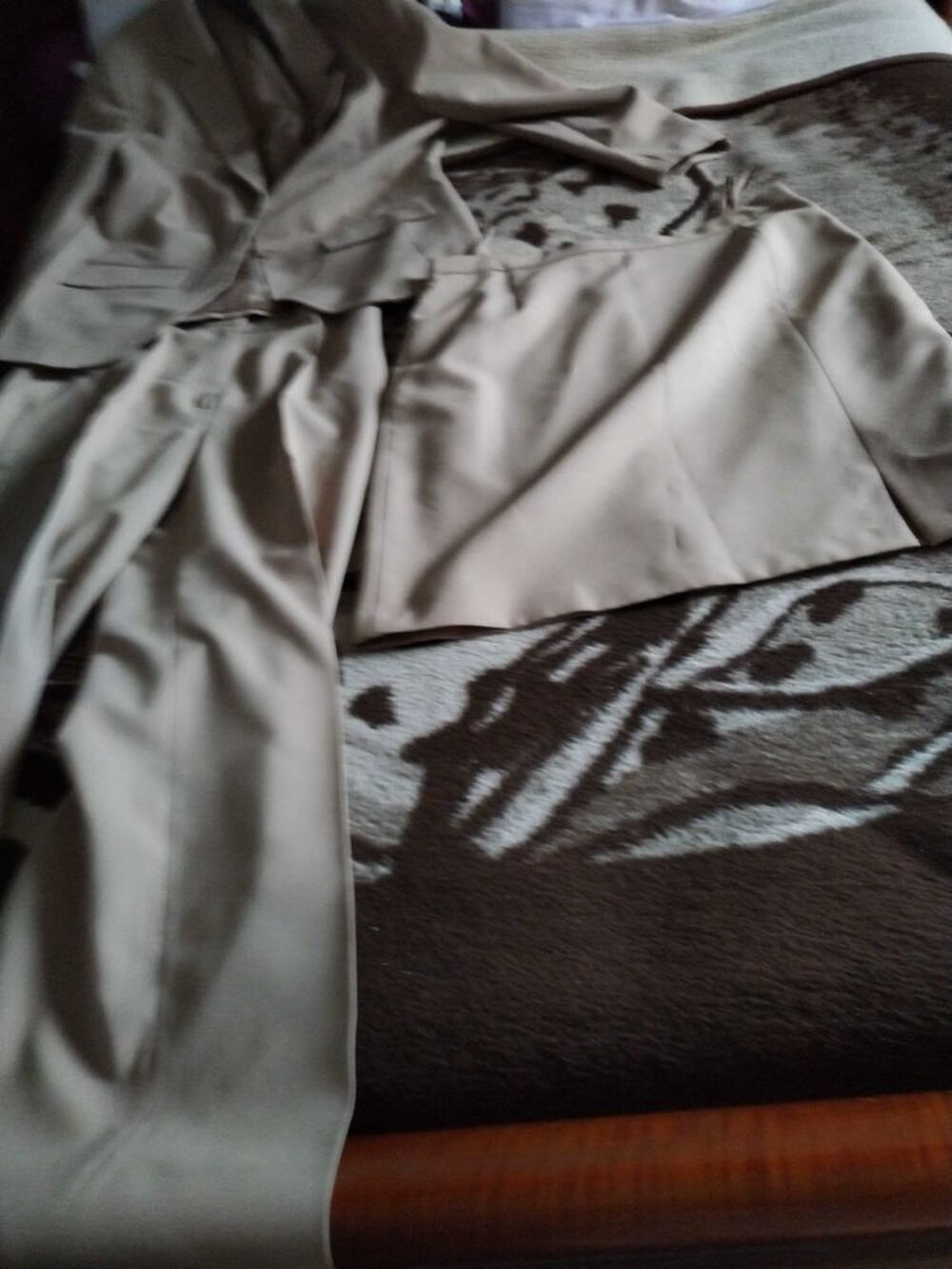 V&ecirc;tements femme Vêtements