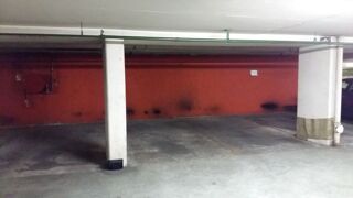  Parking / Garage � louer 10 m�