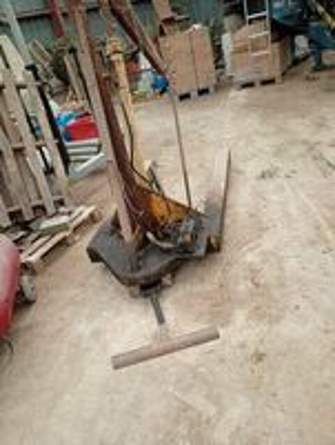   Girafe hydraulique 