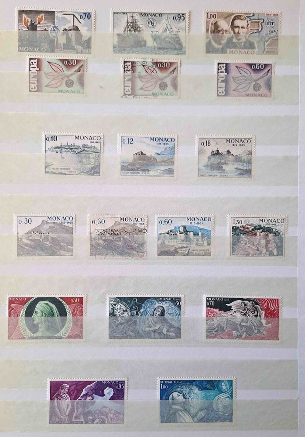 S&eacute;rie de timbres de collection de Monaco A 