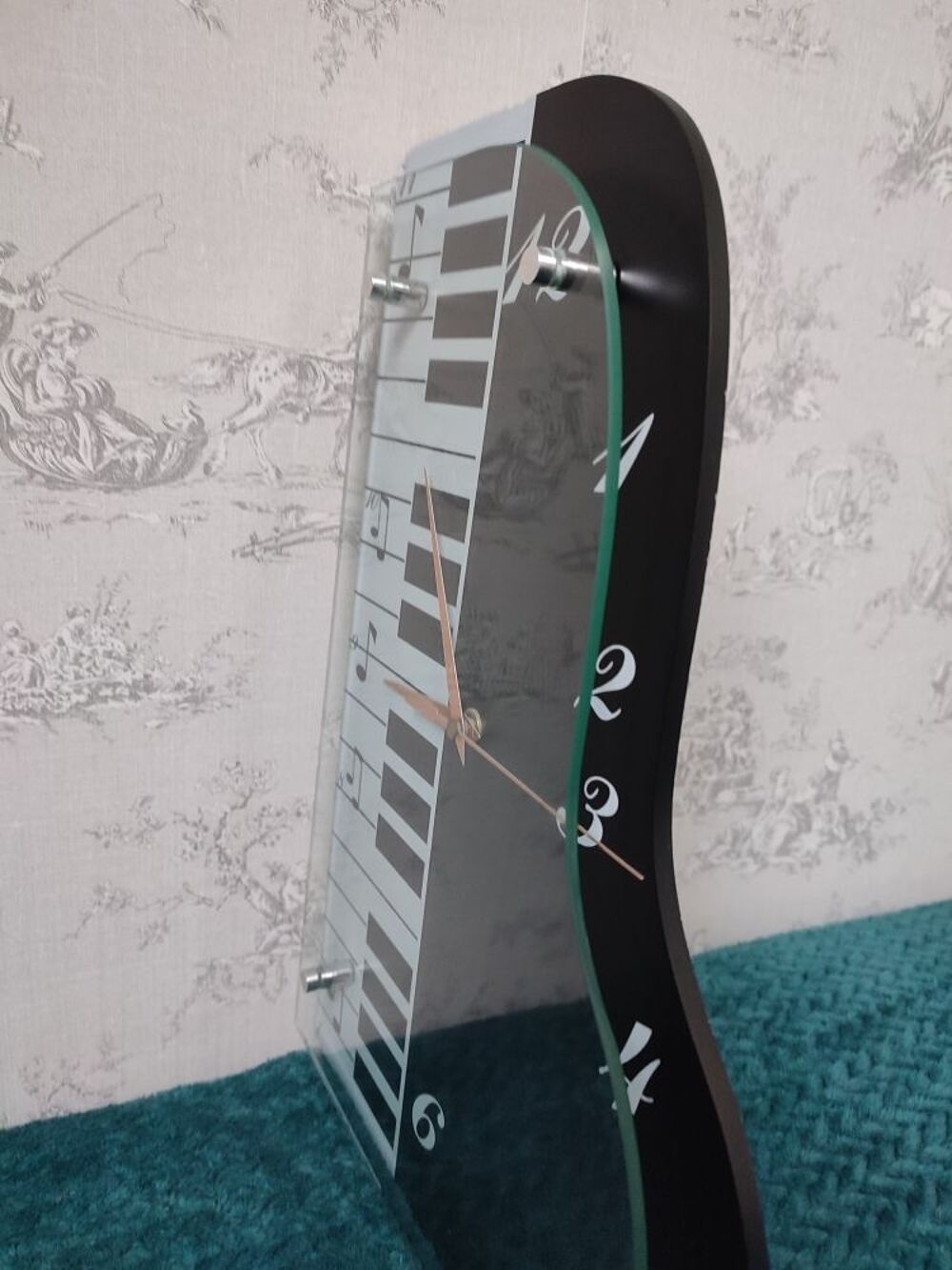 Horloge Murale Suspendu Clavier Piano Fa&ccedil;ade En Verre Décoration