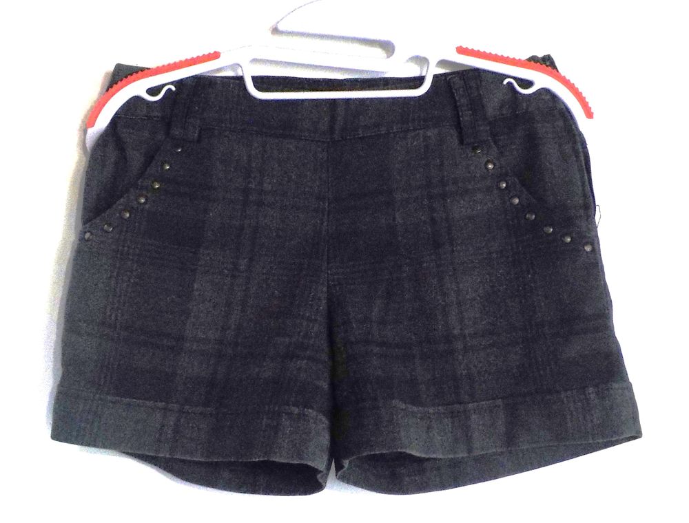 SHORT FEMME CACHE-CACHE NOIR ET GRIS FONCE TAILLE 34 Vêtements
