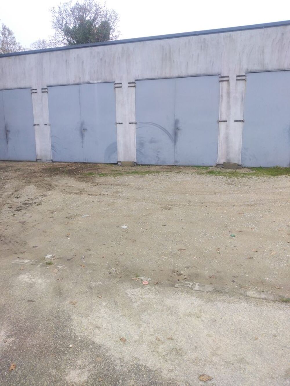 Location Parking/Garage garage Sn