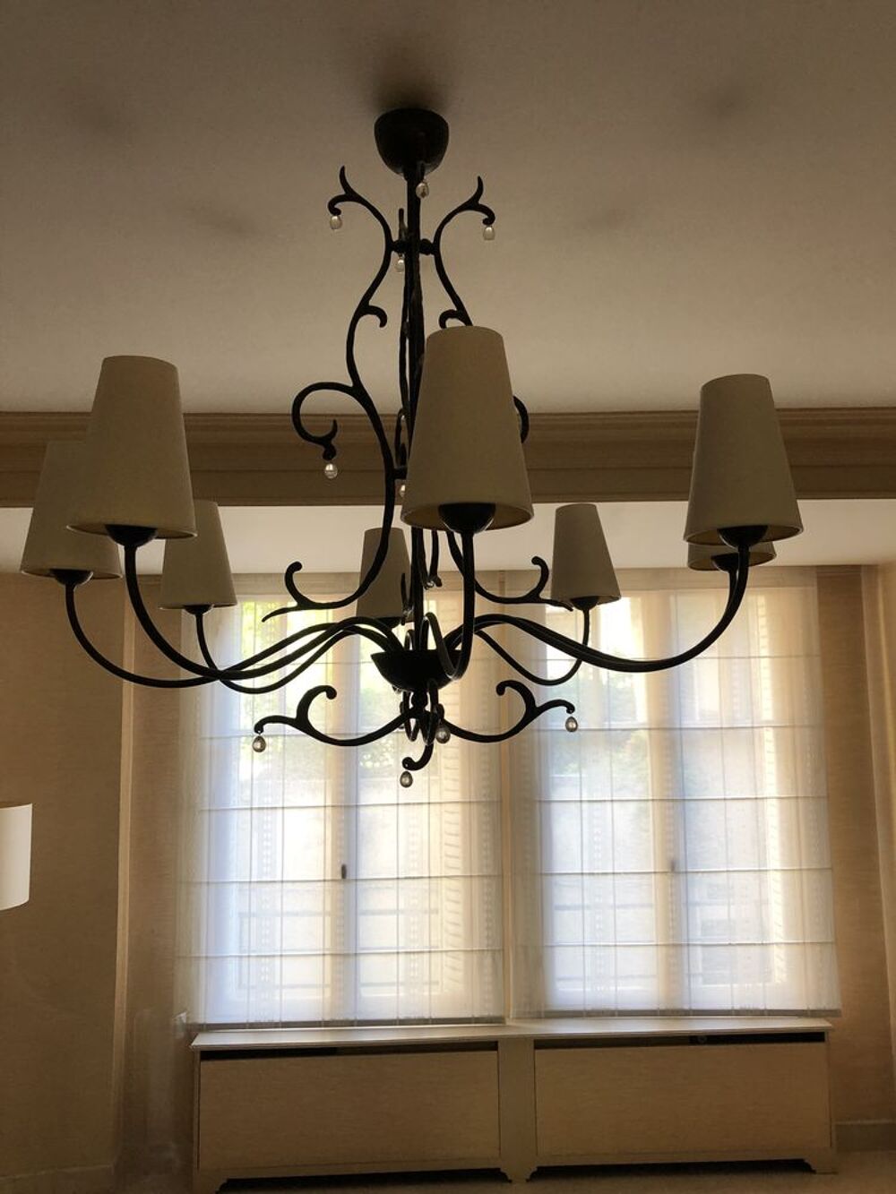 Lustre &agrave; 8 branches , et Lustre a 4 branches D�coration