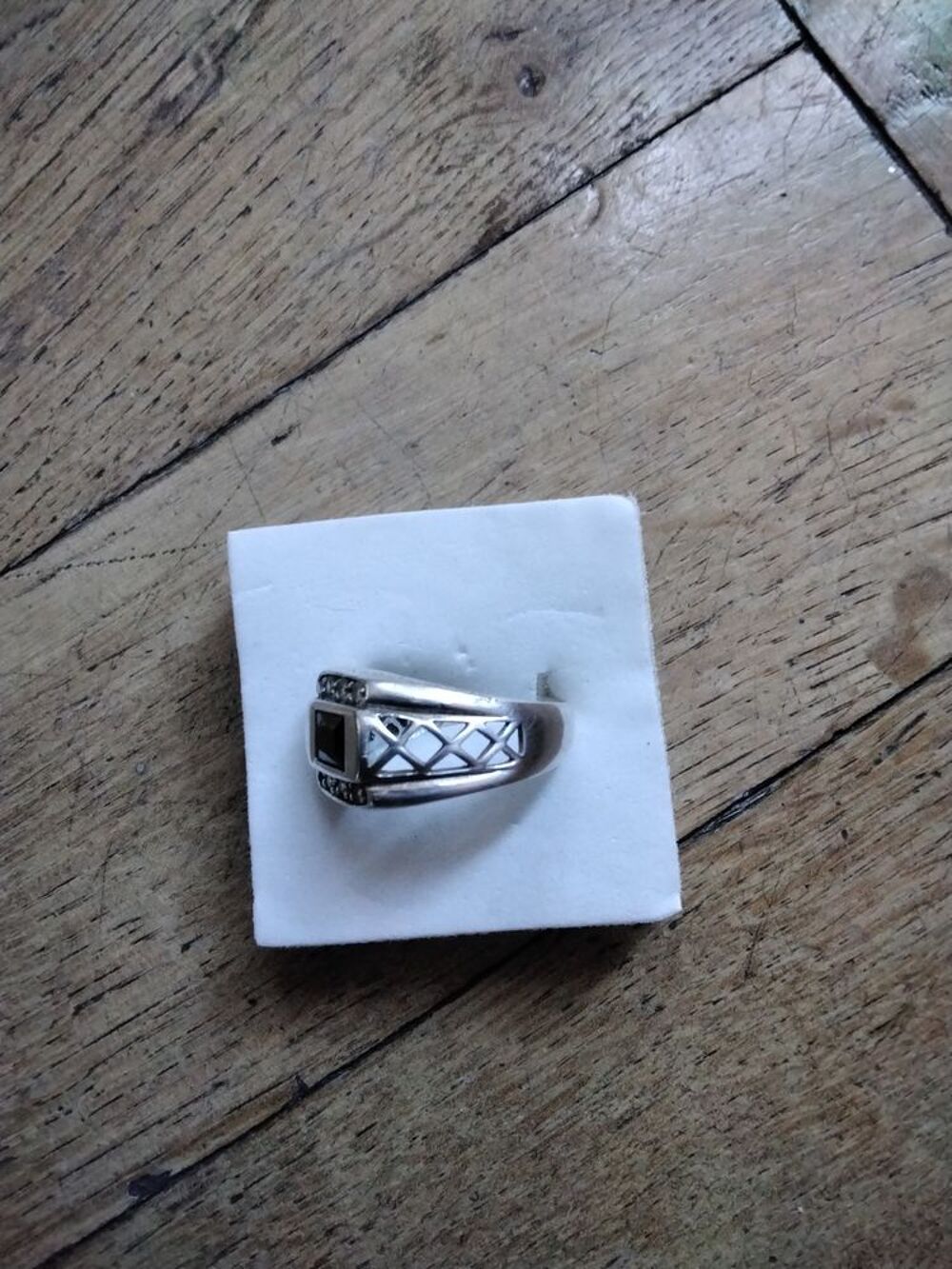 Chevali&egrave;re argent pierre onyx noir et brillants Bijoux et montres