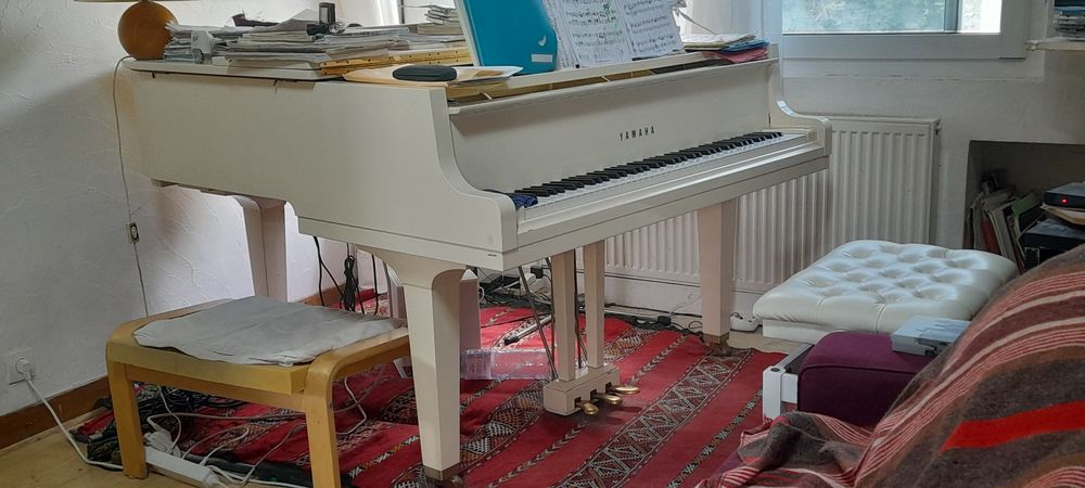 Piano YAMAHA GH1 1995 Exellent ETAT
1ere main . Instruments de musique