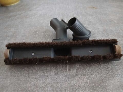2 brosses Besançon (25)