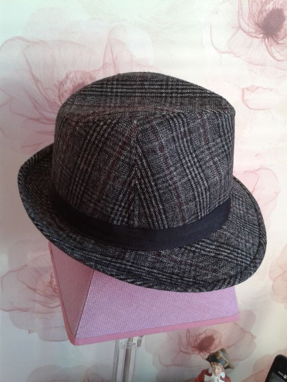 Chapeau neuf trilby mixte en lainage taille 57 Vêtements