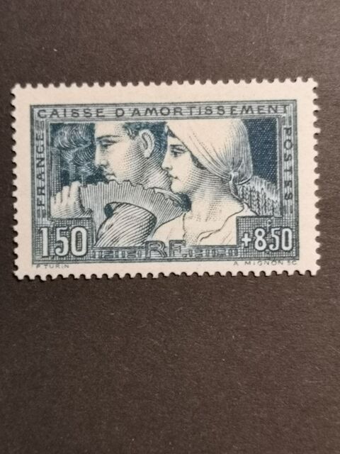 Yvert 252 * �tat 2 30 Nimes (30)