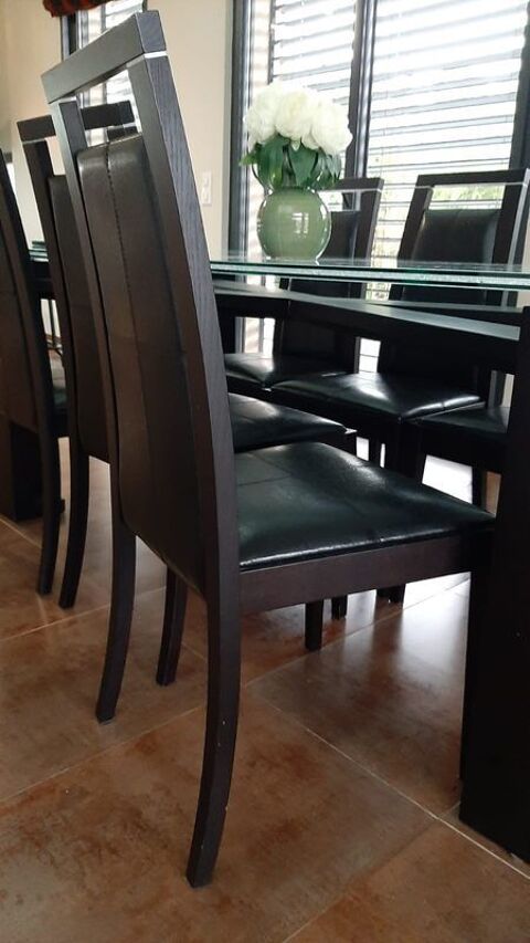 Lot 6 chaises weng et assise en simili cuir 120 Brunoy (91)