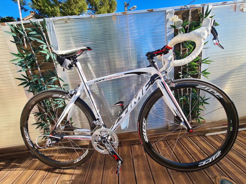 V&eacute;lo Time int&eacute;gral carbone cadre nickel aucun coup + fourche Vélos